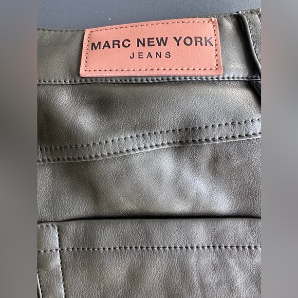 Marc New York Jeans Women's Faux Leather mini skirt dark Green Size 6 - Picture 5 of 10